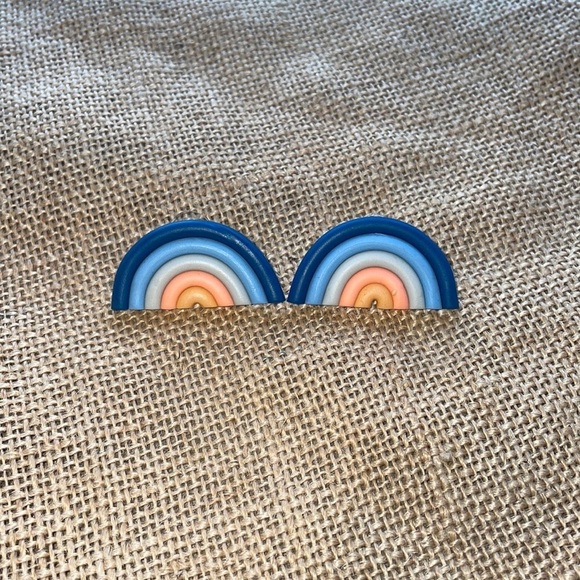 Clay Rainbow Blue tone Earrings In style New - Picture 1 of 8